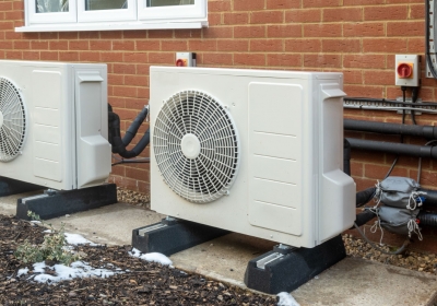 How-Long-Does-It-Take-to-Install-a-Heat-Pump-in-a-New-House-vs-an-Old-House