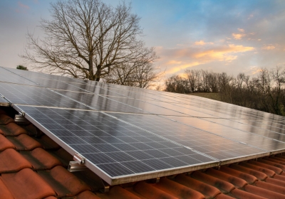 How Much Electricity Can Solar Panels Really Produce in the UK?